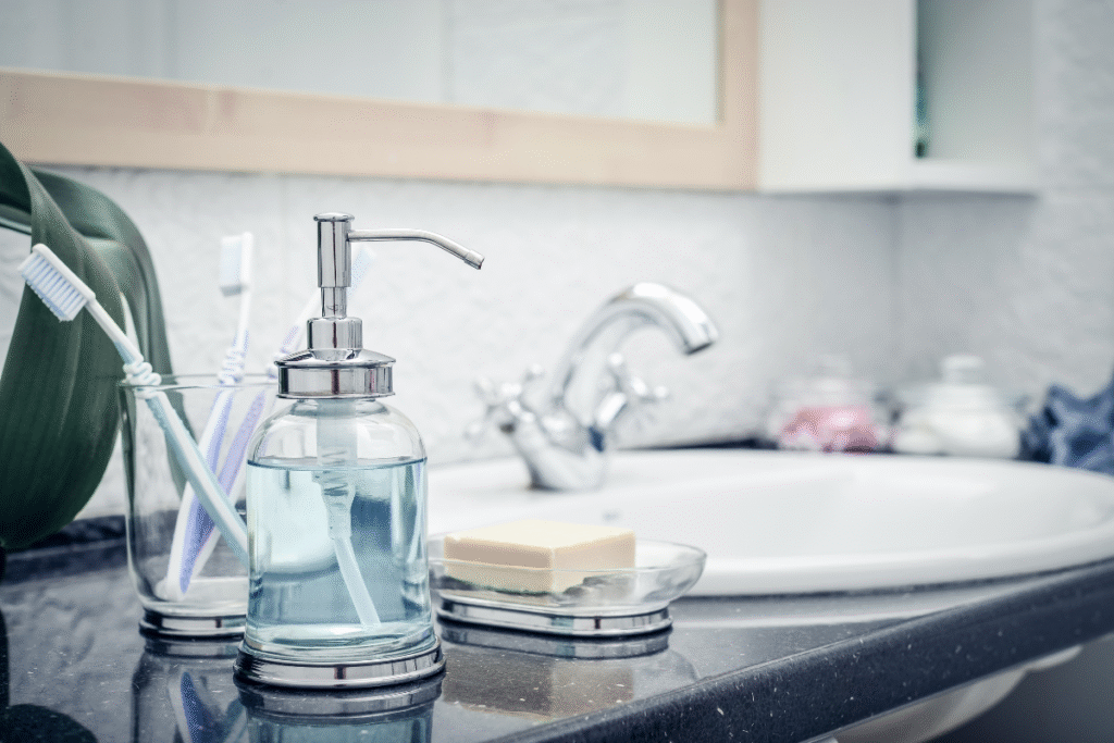 Glas-Seifenspender-Set